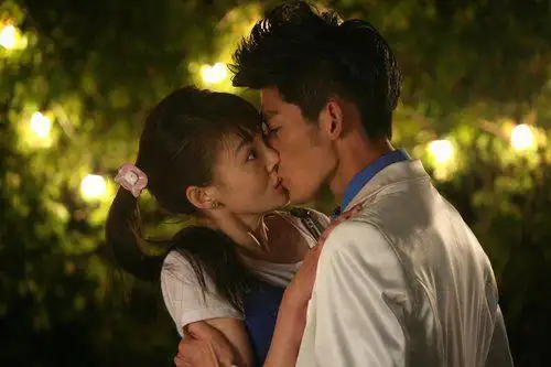 出来卖,抢到的粉丝说:衣服没有洗原汁原味|张翰|胡彦斌|恋情_网易订阅