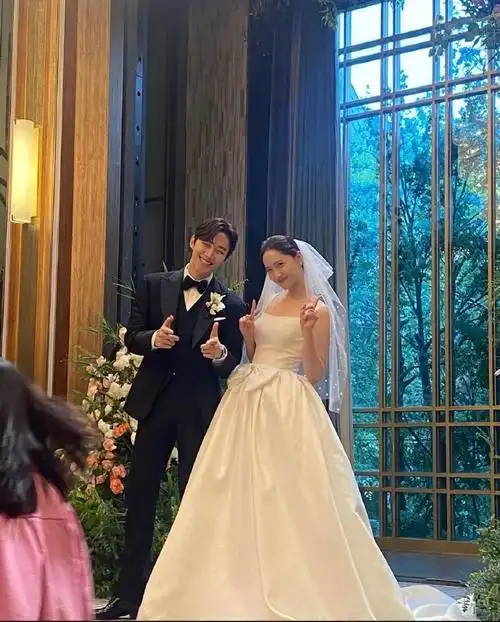 林允儿演员出道十六周年快乐##欢迎来到王之国大结局##3904元爱