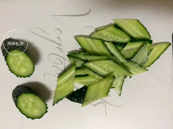 春喝一碗汤,晒过好药方",春季多喝3种汤,胃里舒坦身体棒_丝瓜_营养