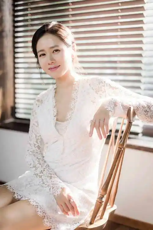 清纯美女孙艺珍