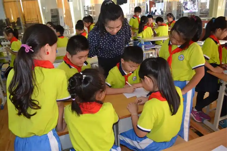 幸福课堂暨小学数学课堂教学评比活动