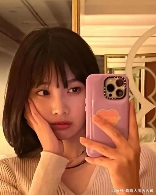 red velvet朴秀荣晒酒店私照,166公分苗条身材,秀筷子腿蚂蚁腰