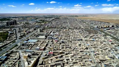 标题:【上帝视角看青海】格尔木