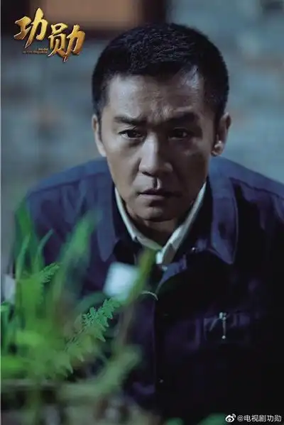 袁隆平休息时爱拉小提琴.