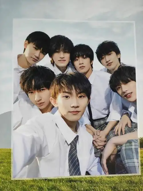 200618tnt少年与花pb高清扫图来袭夏天的风裹着少年气息扑面而来