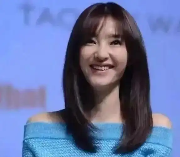 割了双眼皮,就判若两人,这7位女明星"动眼"太成功了