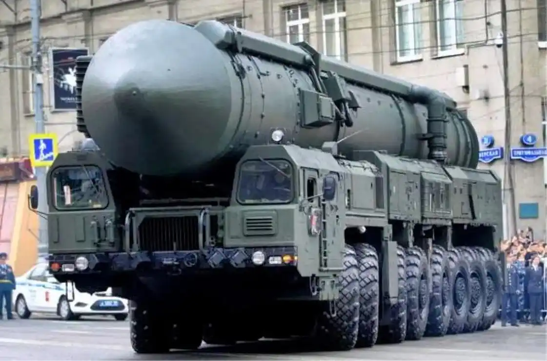 萨尔马特.俄罗斯"萨尔马特"洲际导弹,威力相当于1600个美 - 抖音