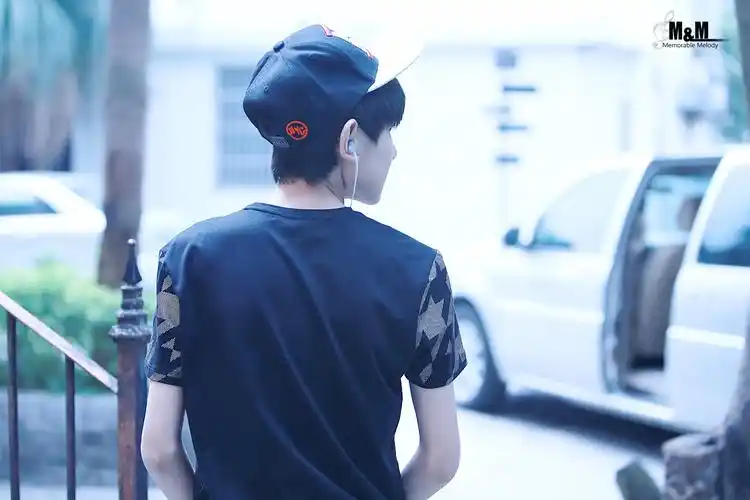 【王源】背影 - 堆糖,美图壁纸兴趣社区