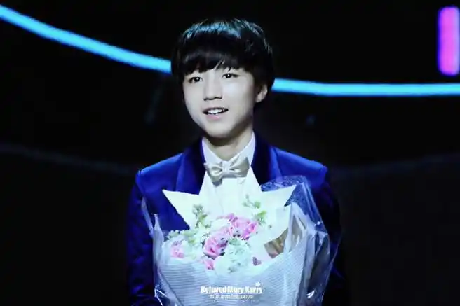 tfboys415九周年了