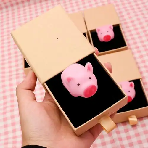 可爱玩具发泄粉红解压减压神器创意