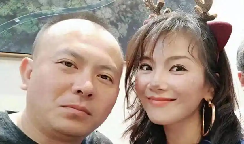 他曾与刘涛同床共枕4年,如今年过六旬依旧未娶,刘涛坦言很愧疚_李玮珉