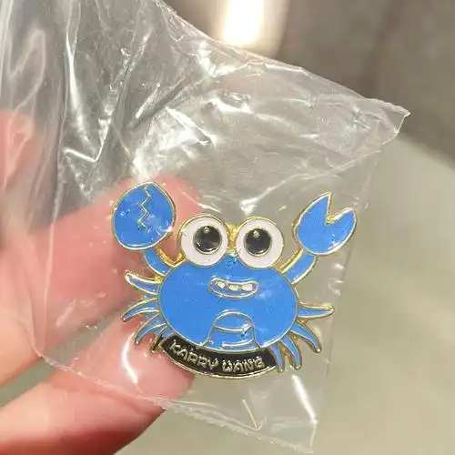 小可爱小螃蟹胸针