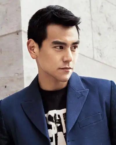 彭于晏短发发型叫什么