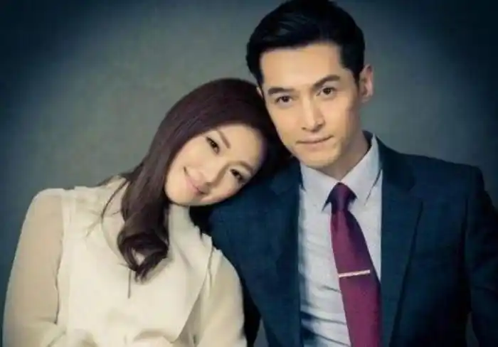 刘亦菲领证曝胡歌刘亦菲去年领证年底官宣结婚