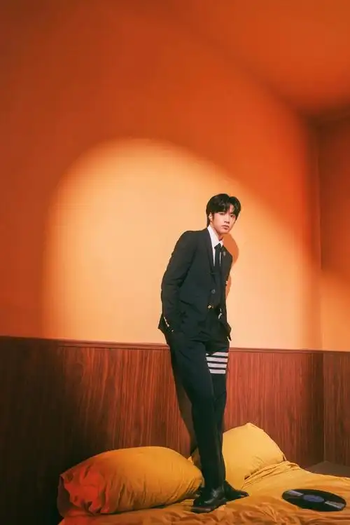 刘耀文超话#时尚穿搭