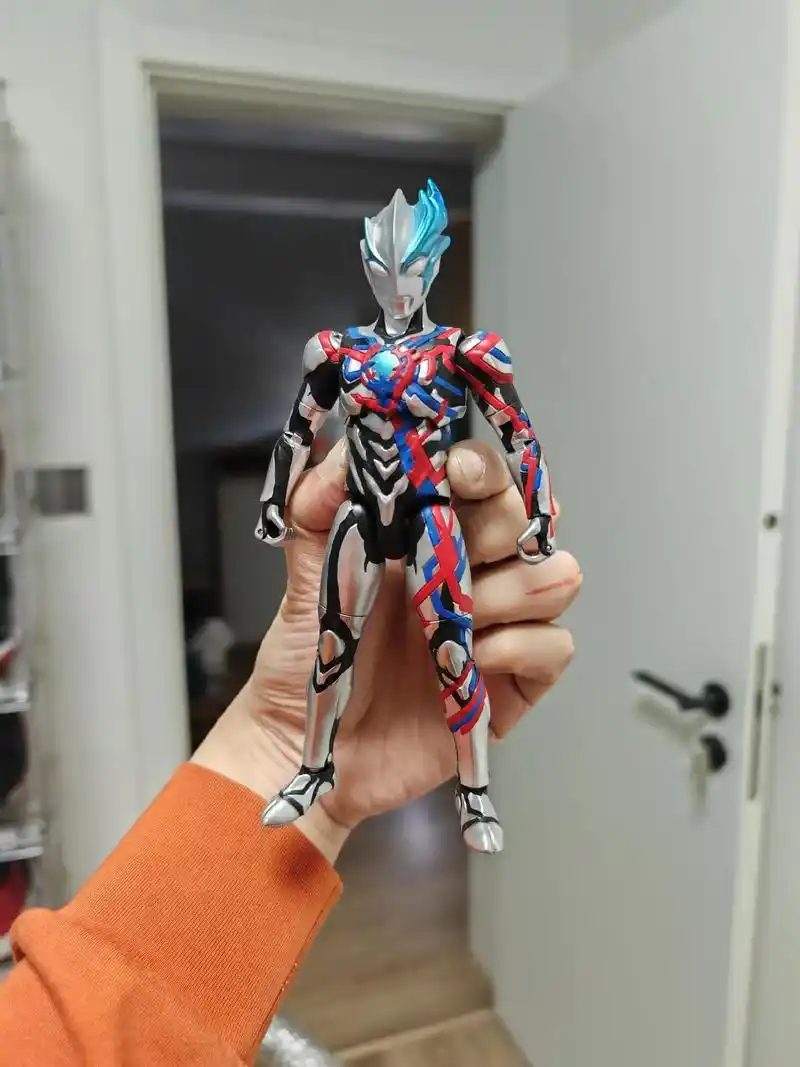 [重涂日记] 模具选用 国代布莱泽奥特曼发声超可动系列模型 目前市面