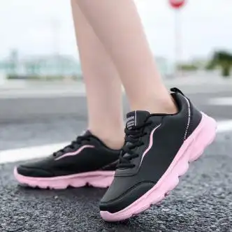 鸿星尔克舒适同类型轻便女鞋皮面防水学生鞋青春潮流少女运动鞋校园风