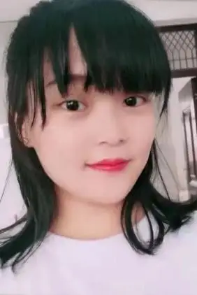 作品释文:江山无限好,祖国万年春.