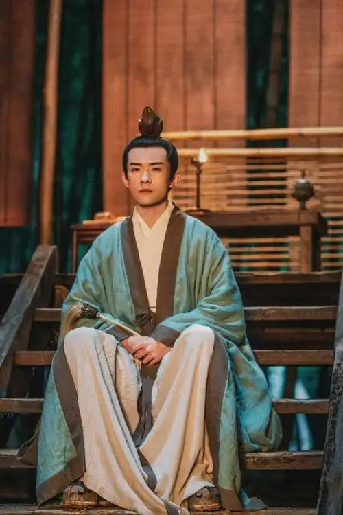 长安十二时辰中的李泌,历史中被严重低估的"白衣宰相"