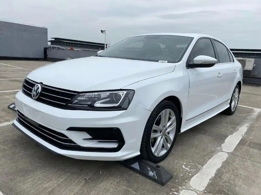 4t 大众速腾2018款280tsi熠动版1.4t 售价:10.