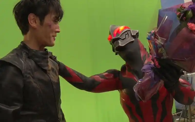 捷德奥特曼花絮吐槽贝利亚给伏井出k送花