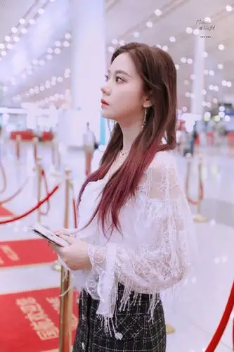 火箭少女101-紫宁