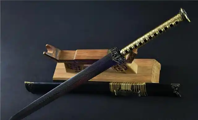 "倚天,青釭"傲视三国之纵横风云