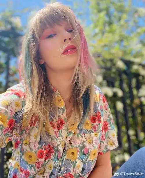 taylor swift 霉霉 稀有照片 绝美 珍贵 可爱 壁纸 头像 拍立得 清新