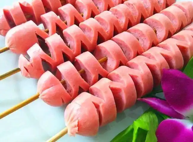 一路香烧烤油炸水煮串火锅弹力肠串