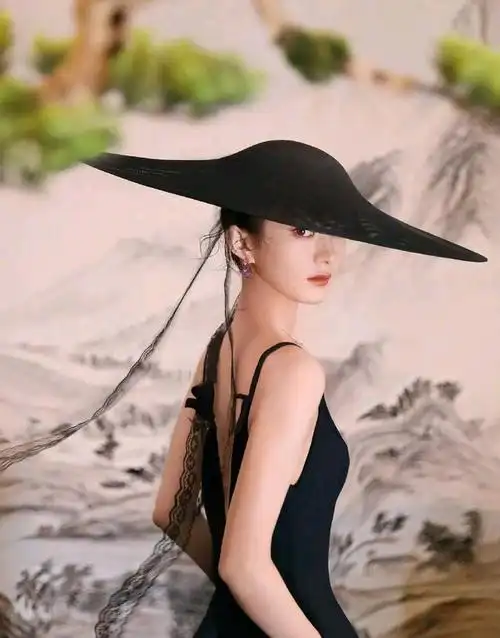 赵丽颖《时装》十月刊 写意国风大片