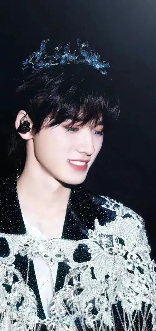 壁纸超话明星壁纸第337期|宋亚轩