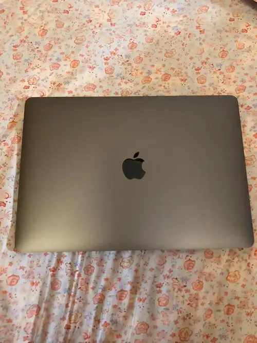 苹果笔记本烂 苹果笔记本摔烂的真实图片_性价比高的笔记本电脑排行榜