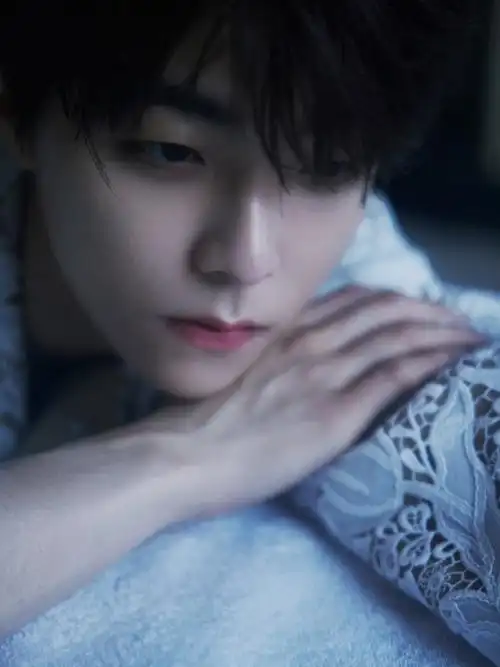 陈立农超话#陈立农又发新歌了#  还爱着你  可