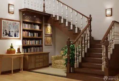 80小复式实木楼梯装修效果图片
