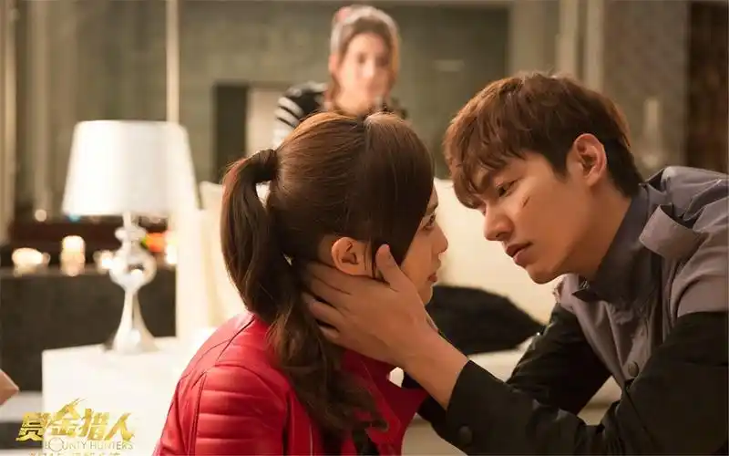 赏金猎人李敏镐唐嫣剧照图片桌面壁纸