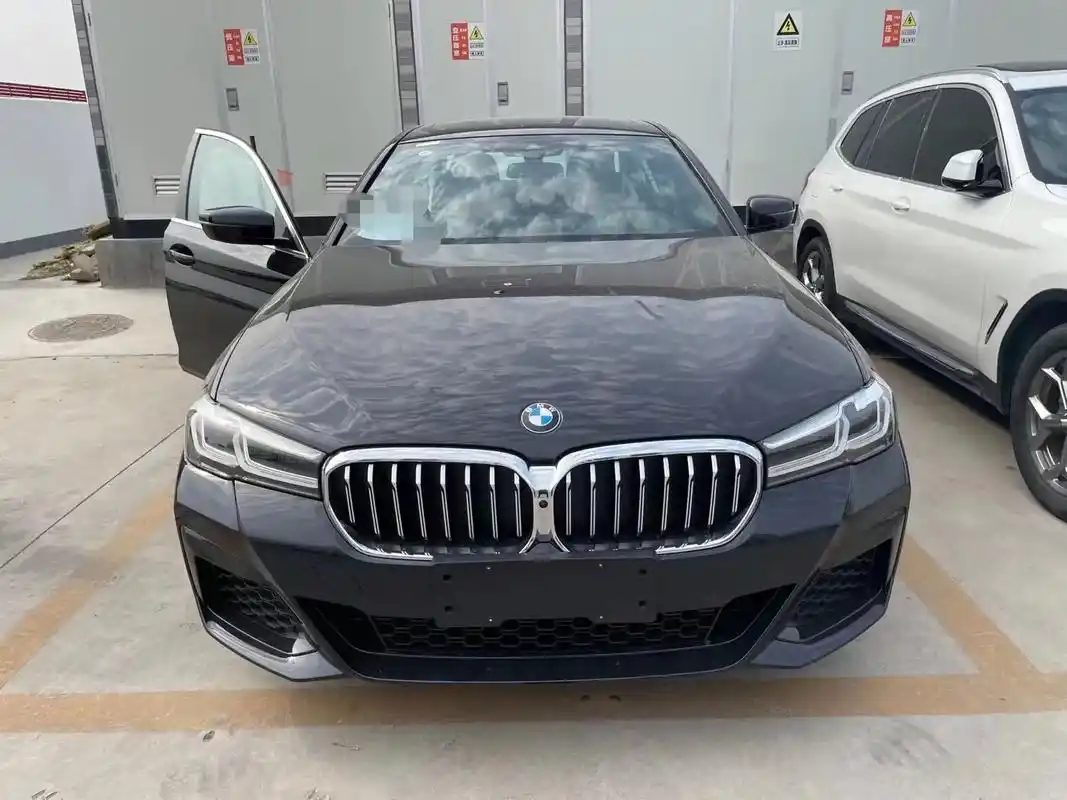 宝马5系 2023款 530li 尊享型.宝马5系 2023 - 抖音