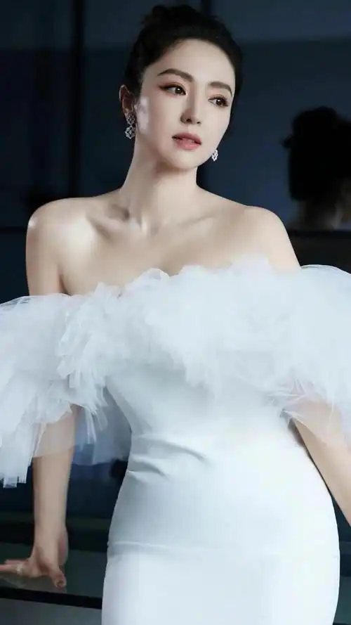 董璇高清性感写真_网易订阅