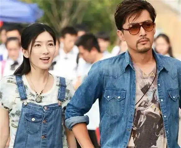 江疏影玩耍吴亦凡的瓜!|胡歌|素颜|绯闻|嘻哈|乐器_网易订阅