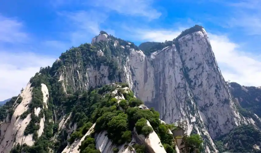 奇险天下第一山 华山