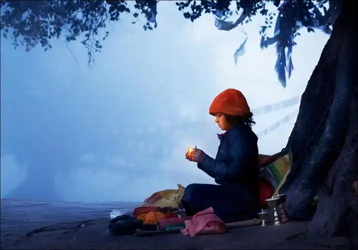 菩提树下的小女孩