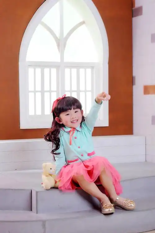 四周岁影楼照片 - 圆圆的世界的日记-babytree 宝宝树