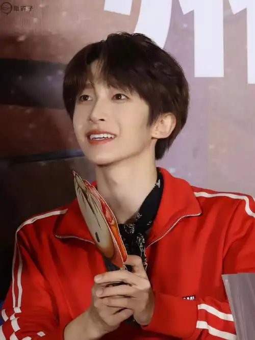 刘宇##刘宇签售会饭拍图