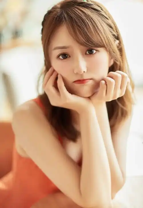 ",腾讯体育nba美女主播:王小七