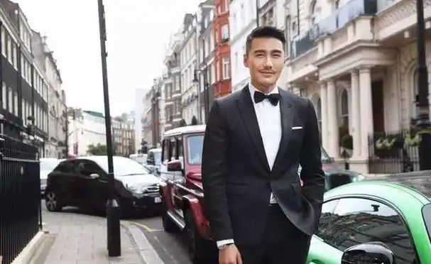 演员胡兵暗恋瞿颖30年曾被母亲催婚51岁仍未婚未育