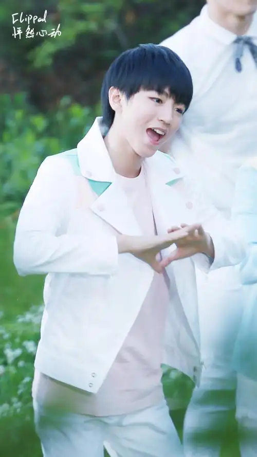 tfboys王俊凯韩国宠爱mv拍摄