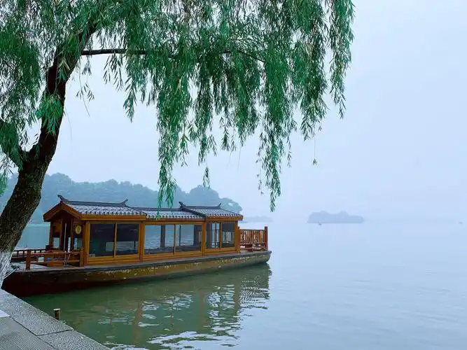 杭州西湖风景优美 - 海清啦咔咔 - 图虫