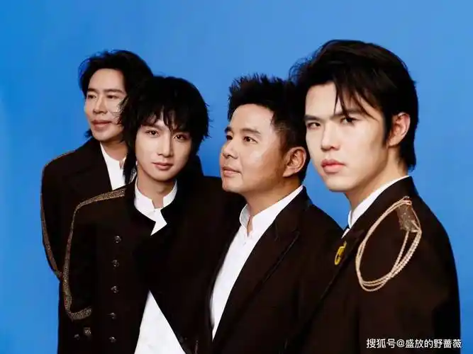 "舞台没有大小,青春永不落幕"--水木年华巡回演唱会佛山站金秋九月