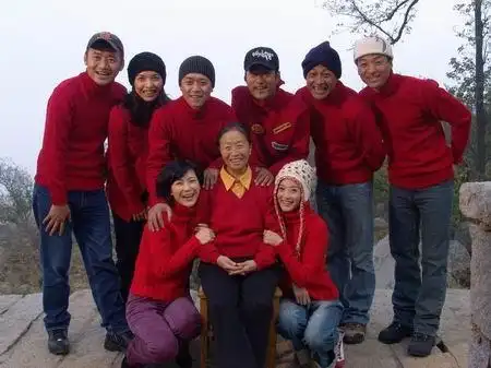 王学兵讲述《秘密》故事 为张少华老师感动(图)