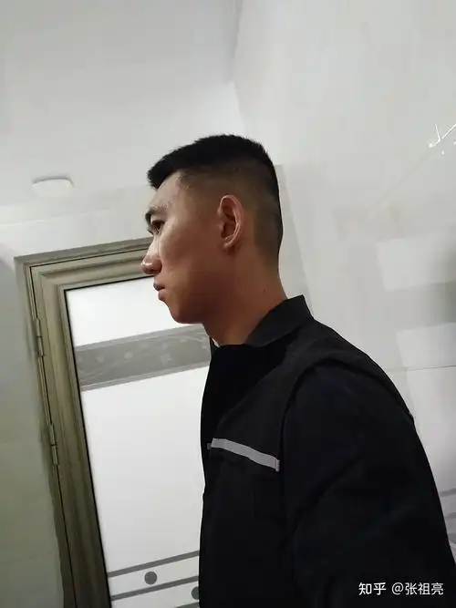 男女生后脑勺头扁是种什么体验? - 知乎