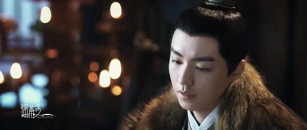 3月16日 23:20   关注  王俊凯 男装 明星 古装 封面 评论 收藏